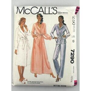 McCall's 7290 Misses Petite Robe Pajamas Pattern Uncut Sizes 6-8 Petite